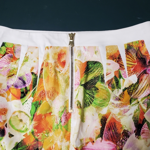 Club Monaco Floral Skirt Size 0 - Picture 5 of 10